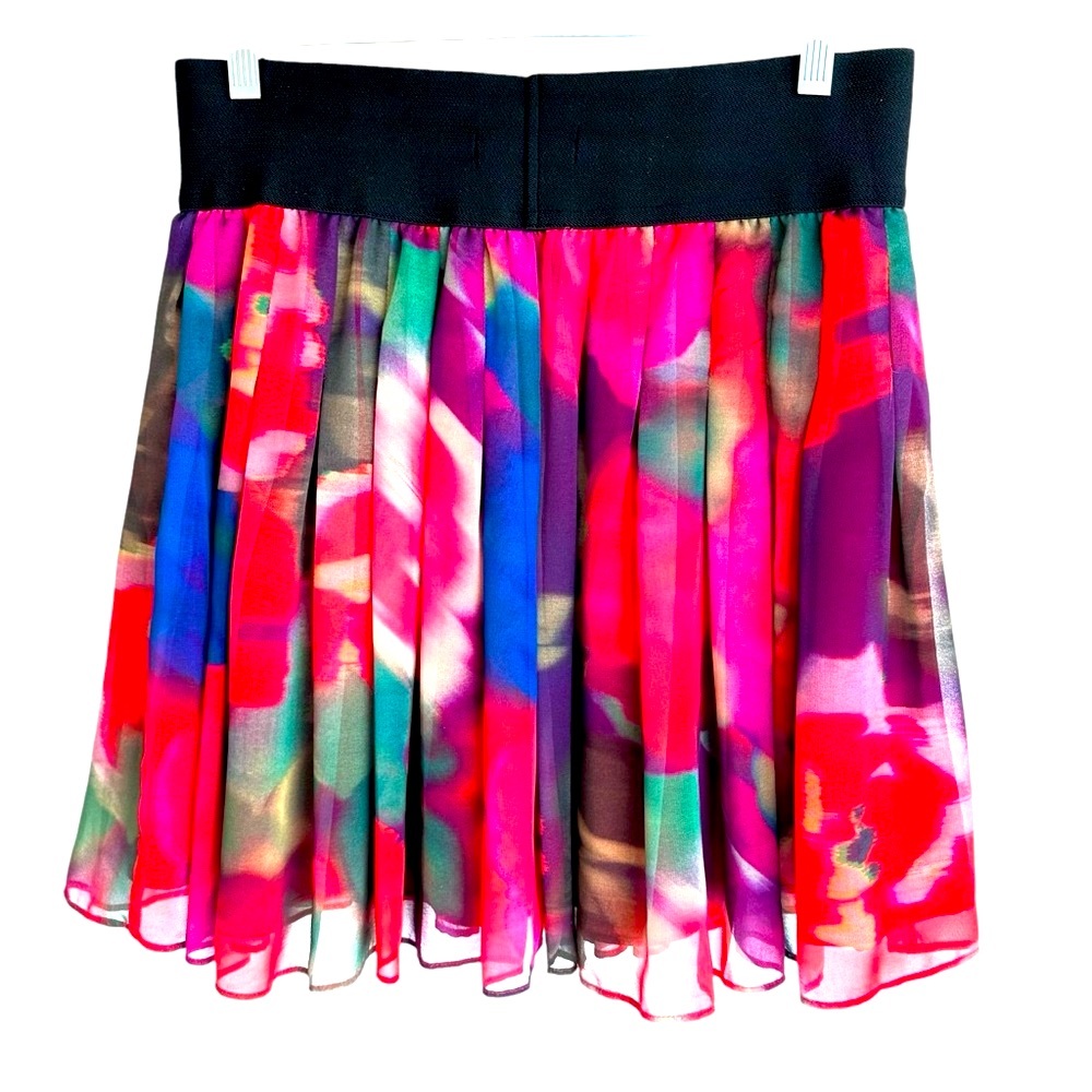 Express Design Studio Red Purple Green Elastic Waist Mini Skirt Size Small